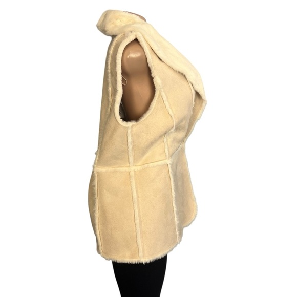 Workshop Republic Clothing Cream Faux Fur Vest - Picture 4 of 9